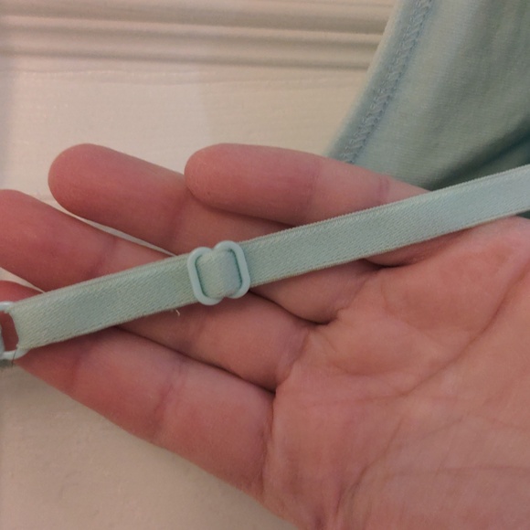 Express Bra Cami - Picture 3 of 8